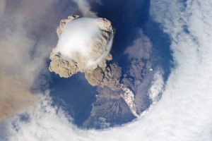 striking view of Sarychev Volcano (Kuril Islands, northeast of Japan) in an early stage of eruption on June 12, 2009. Click on the image to start an animation (credit NASA)